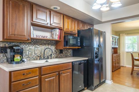 2422 Hemphill Rd, Dayton, OH 45440 photo 12