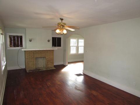 305 W First St, Springfield, OH 45504 photo 2