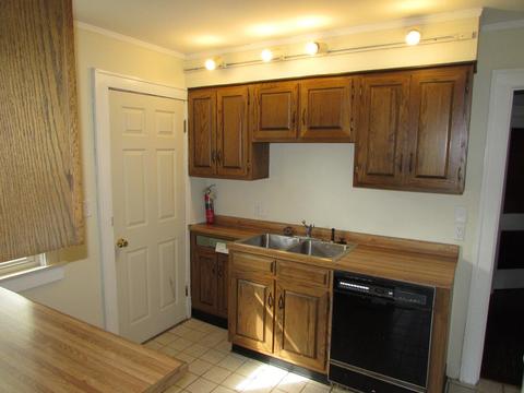 305 W First St, Springfield, OH 45504 photo 6