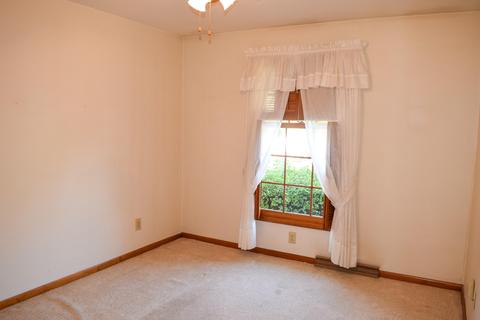 3445 Colonial Dr, Springfield, OH 45504 photo 18