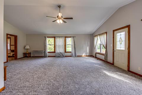 2210 Troy Rd, Springfield, OH 45504 photo 24