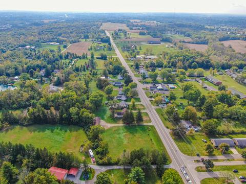 2210 Troy Rd, Springfield, OH 45504 photo 12