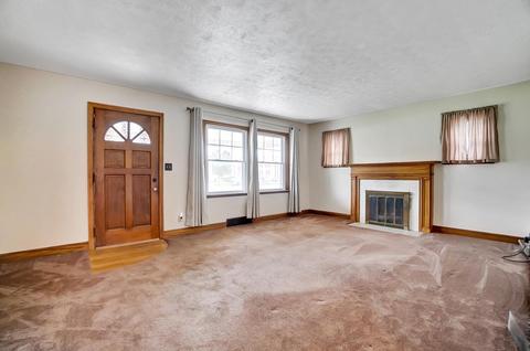 2345 N Limestone St, Springfield, OH 45503 photo 6