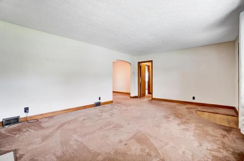 2345 N Limestone St, Springfield, OH 45503 photo 8