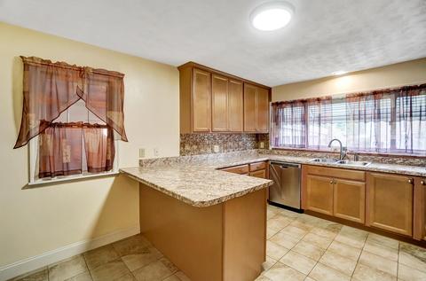 2345 N Limestone St, Springfield, OH 45503 photo 14