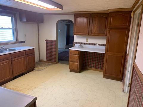 111 Koke St, De Graff, OH 43318 photo 9