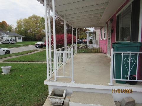 1060 Heard Ave, Springfield, OH 45506 photo 4