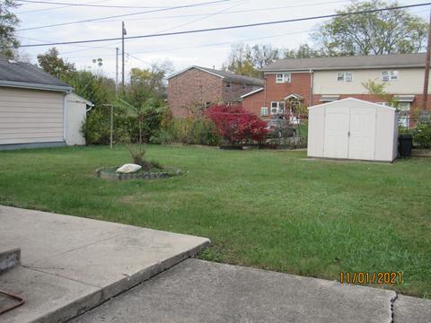 1060 Heard Ave, Springfield, OH 45506 photo 11