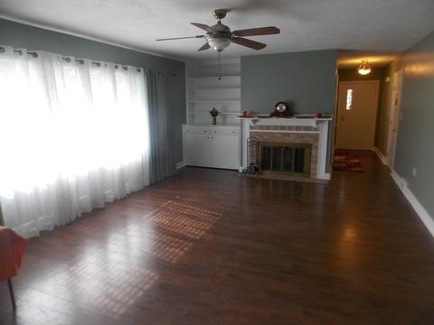 1602 E Wittenberg Blvd, Springfield, OH 45506 photo 2