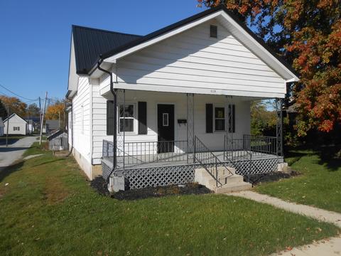 319 N Spruce Saint Marys Oh 45885 29 Photos Mls 1014723 Movoto