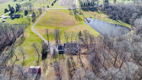 3550 E Pitchin Rd, Springfield, OH 45502 photo 2