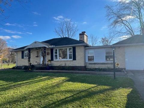 3009 Sun Valley Dr, Springfield, OH 45505 photo 1