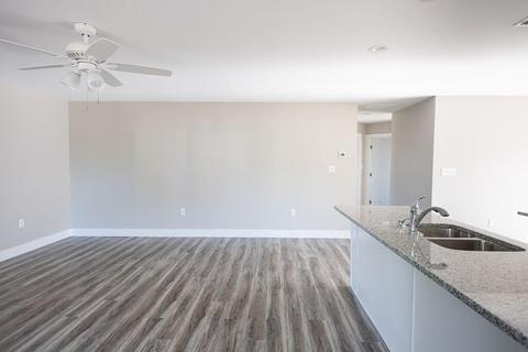 737 E Mccreight Ave, Springfield, OH 45503 photo 10
