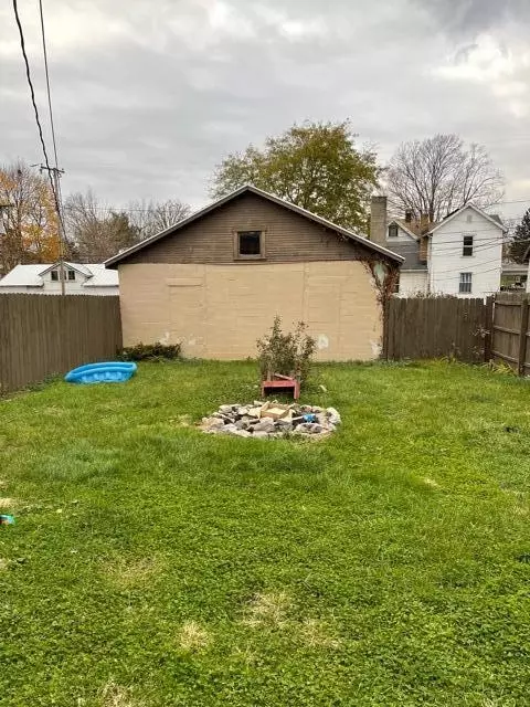 405 S Western Ave, Springfield, OH 45506 photo 4