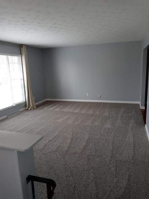 745 Riverside Dr, Springfield, OH 45504 photo 2