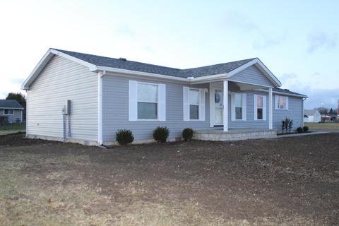 1202 Cornish Dr, De Graff, OH 43318 photo 1