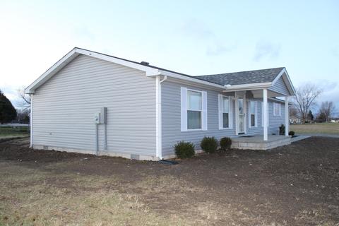 1202 Cornish Dr, De Graff, OH 43318 photo 2