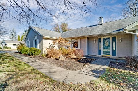 3330 Old Clifton Rd, Springfield, OH 45502 photo 4