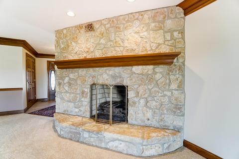 3330 Old Clifton Rd, Springfield, OH 45502 photo 9