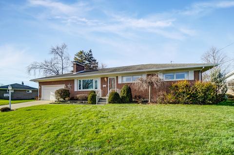 5247 W Ridgewood Rd, Springfield, OH 45503 photo 2