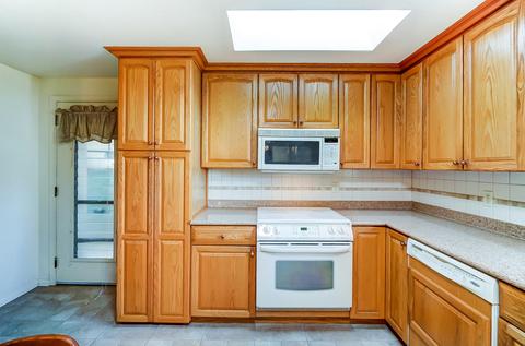 5247 W Ridgewood Rd, Springfield, OH 45503 photo 15