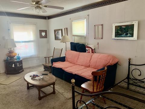 122 W Warren St, Celina, OH 45822 photo 6