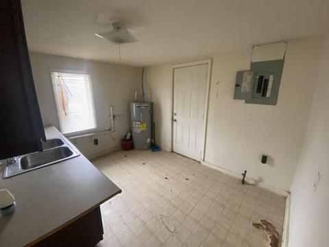 1382 Darwin Ave, Springfield, OH 45504 photo 9