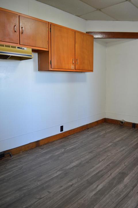 1614 W High St, Springfield, OH 45506 photo 8