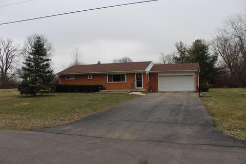 2740 Anita Dr, Springfield, OH 45504 photo 2