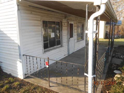 602 Lick St, Kenton, OH 43326 photo 2
