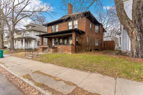 112 W College Ave, Springfield, OH 45504 photo 2