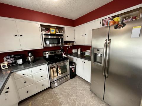 832 Hemlock St, Celina, OH 45822 photo 6
