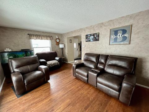 832 Hemlock St, Celina, OH 45822 photo 3