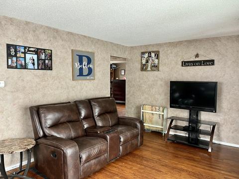 832 Hemlock St, Celina, OH 45822 photo 4