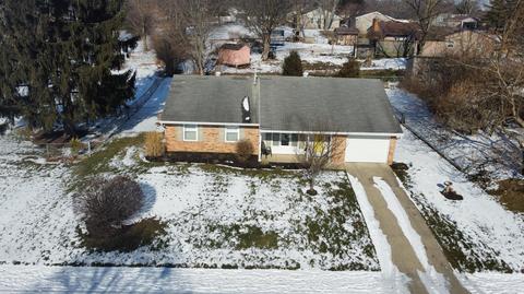 2851 Vineyard St, Springfield, OH 45503 photo 2
