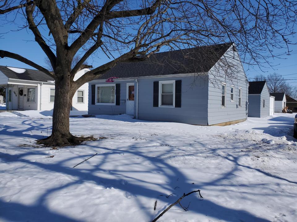 1014 S Wayne St, Saint Marys, OH 45885 7 Photos MLS 1016129 Movoto