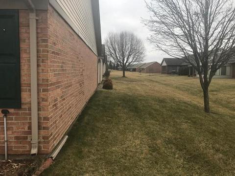 1976 Willoughby Ave, Springfield, OH 45502 photo 2