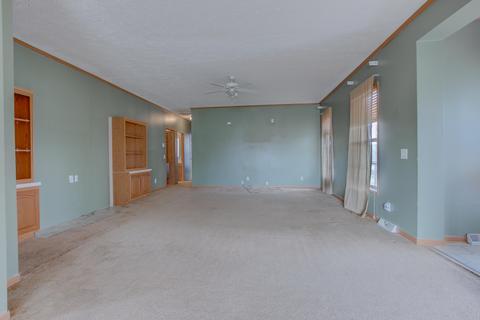 2757 May St, Springfield, OH 45505 photo 9