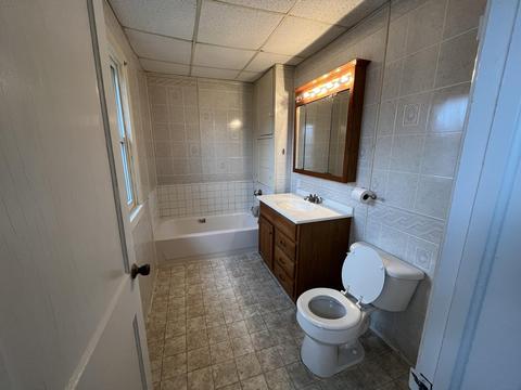 110 E First St, Springfield, OH 45504 photo 13