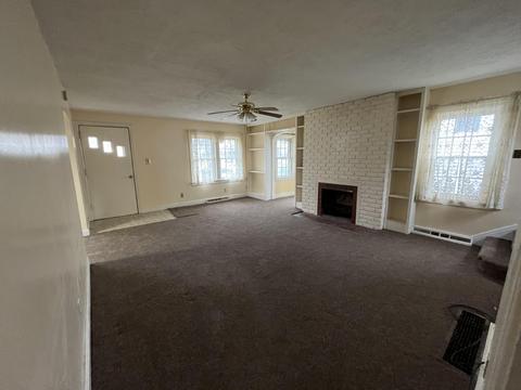 110 E First St, Springfield, OH 45504 photo 5