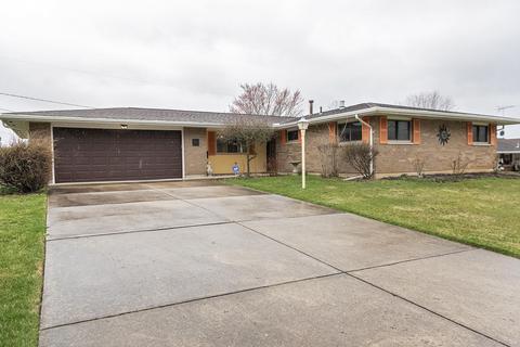3121 E High St, Springfield, OH 45505 photo 1