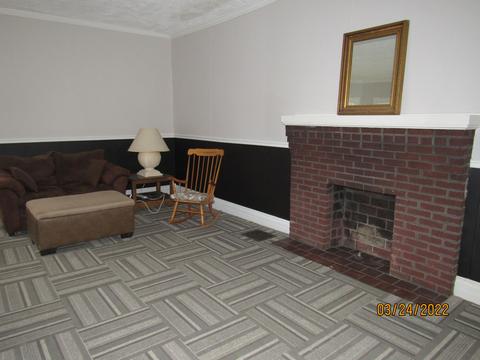 325 N Shaffer St, Springfield, OH 45504 photo 4
