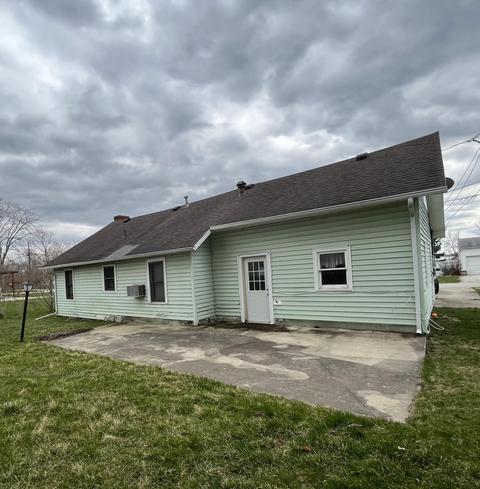 3303 Wild Cherry Ave, Celina, OH 45822 photo 2
