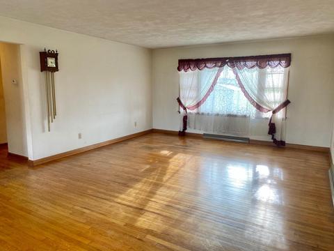 492 S Main St, De Graff, OH 43318 photo 11