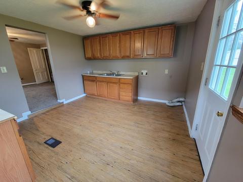 1901 Delaware Ave, Springfield, OH 45506 photo 12