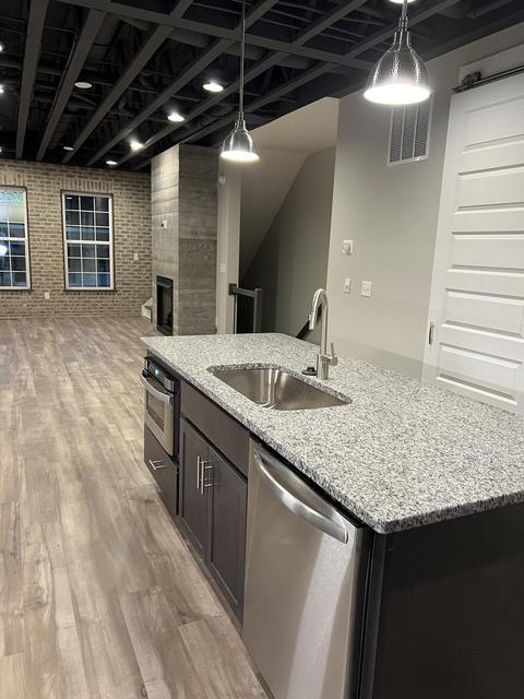4 N Center St, Springfield, OH 45502 photo 3