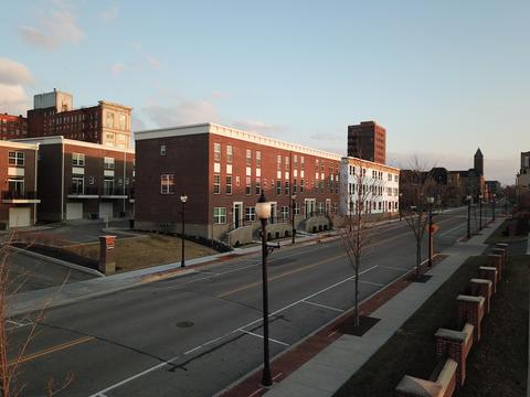 4 N Center St, Springfield, OH 45502 photo 14