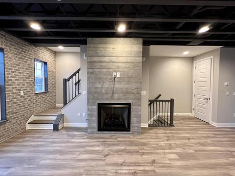 4 N Center St, Springfield, OH 45502 photo 1