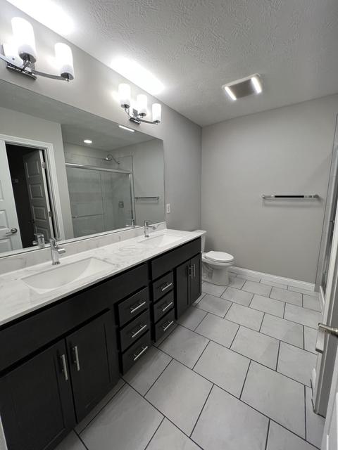 4 N Center St, Springfield, OH 45502 photo 9