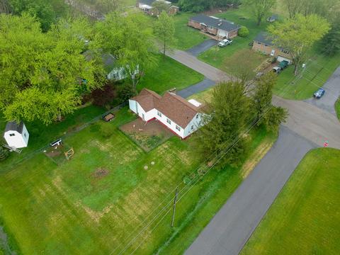3242 Delrey Rd, Springfield, OH 45504 photo 4